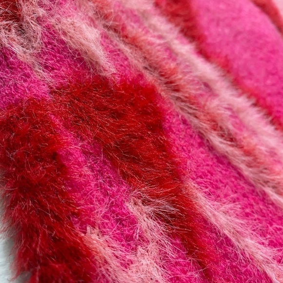 Jodifl Red and Pink Fuzzy Southwest Bohemian Open Front Cardigan NWT - Picture 5 of 16